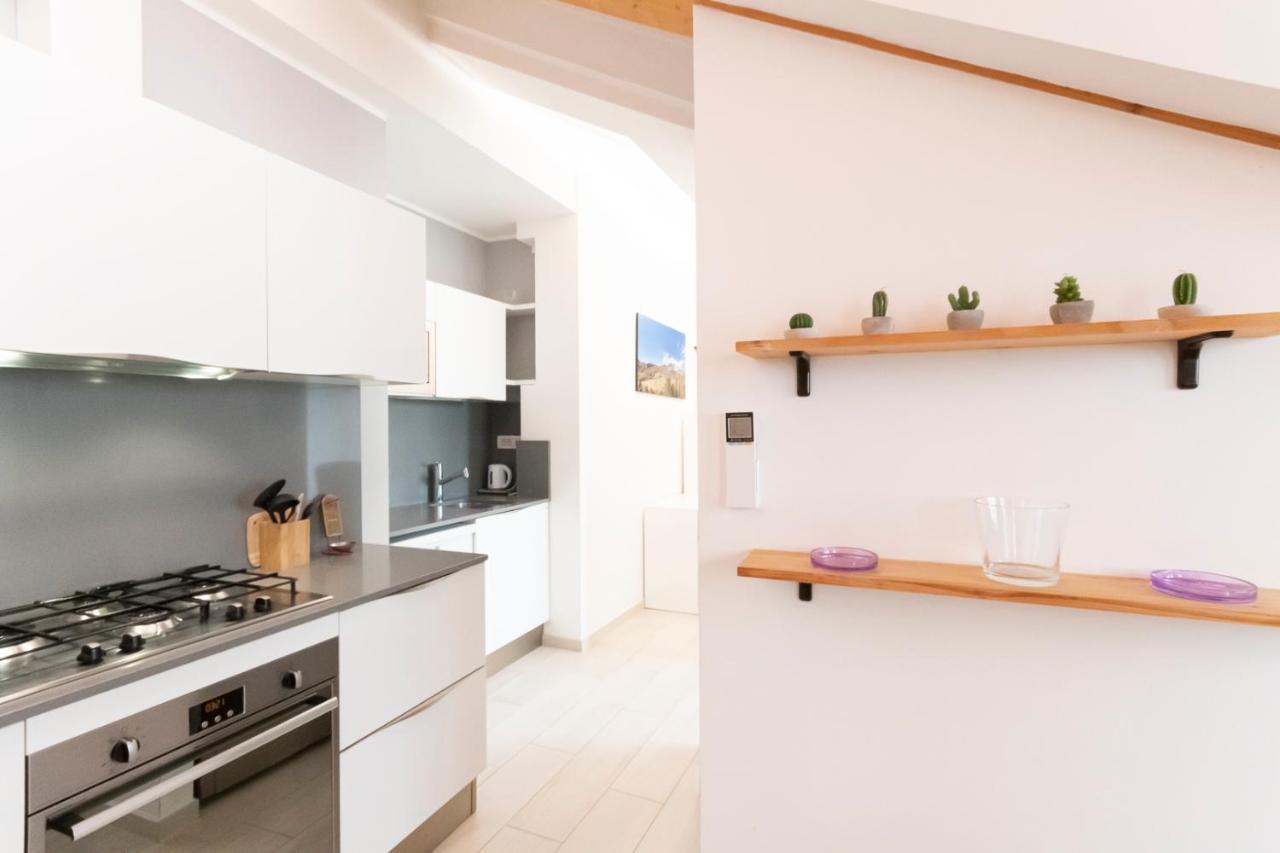 Mansarda Cola Apartment Milan Exterior photo