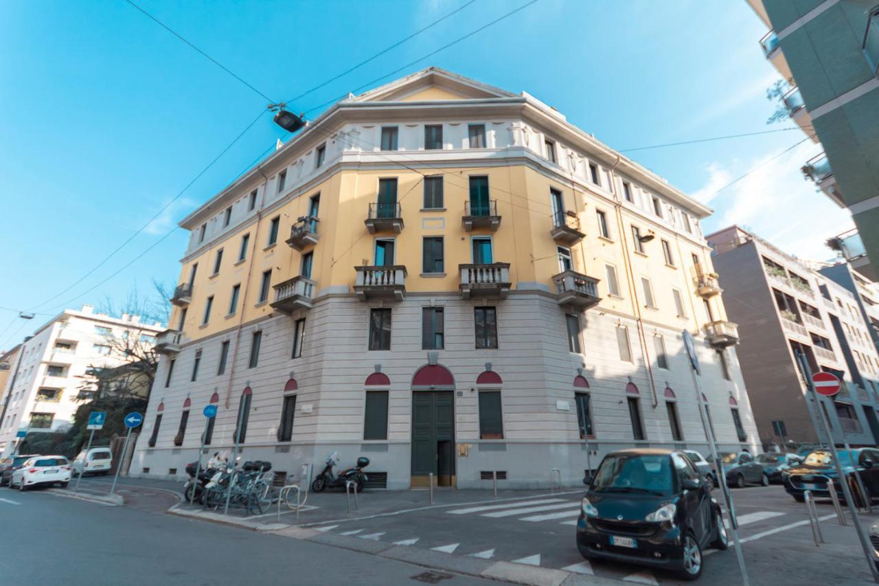 Mansarda Cola Apartment Milan Exterior photo
